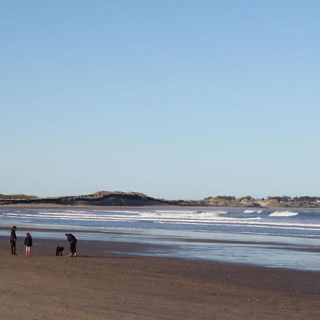 Porthole Cottage Beadnell Exterior photo